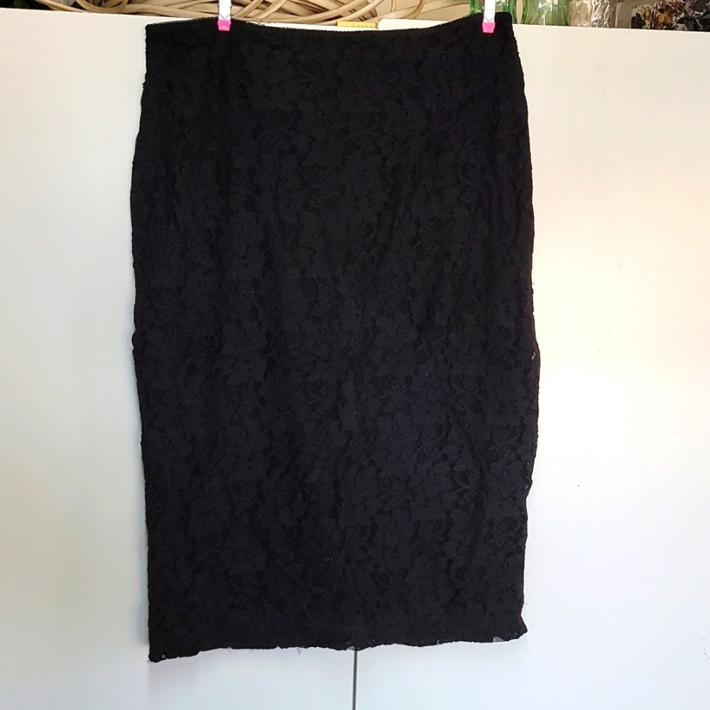Express women's lacy skirt size 8